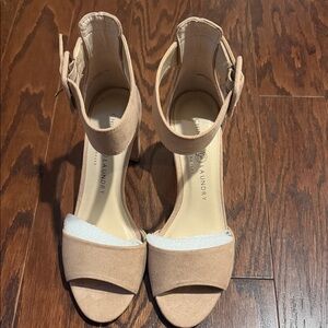 Chinese Laundry Rumor Dark Nude Micro Suede Ankle strap block Heel Size 7